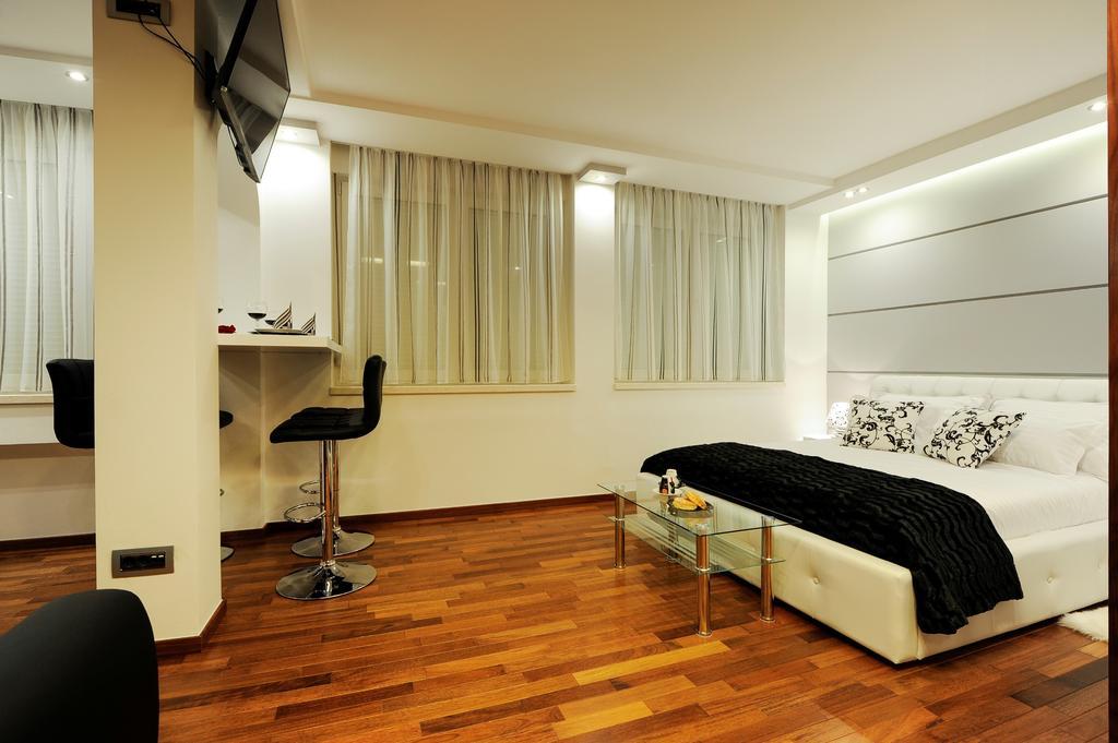 Main Street Studio And Rooms ザダル 部屋 写真